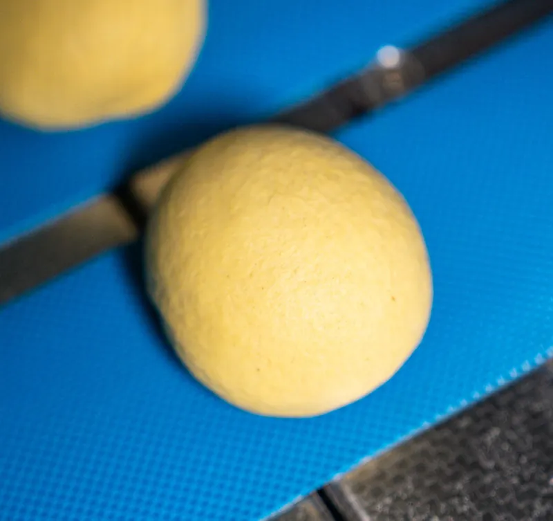 Rounding and fermentation of the brioche bread pieces